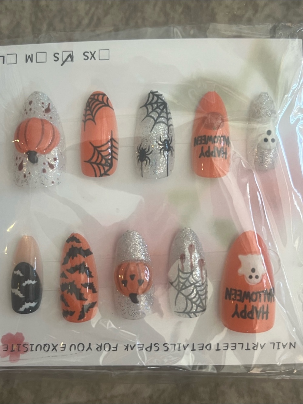 Halloween press on nails